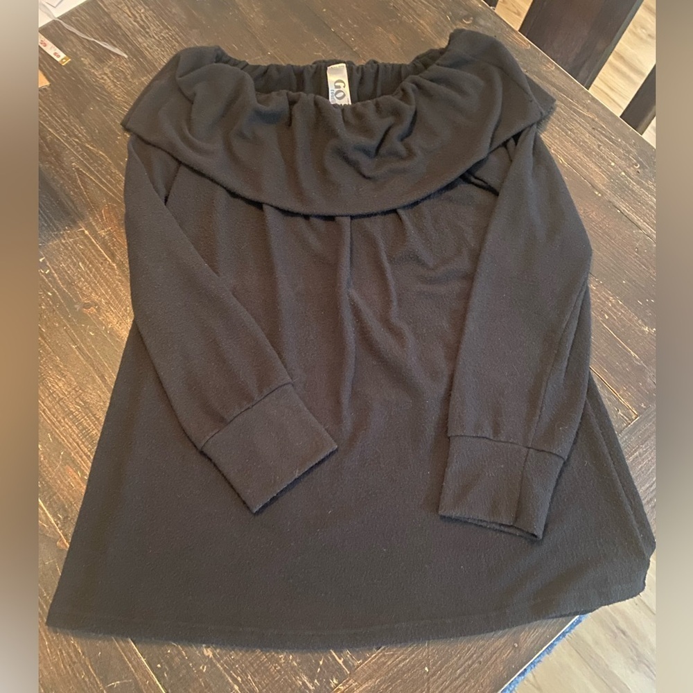 Go Couture Black Off-Shoulderβ Long Sleeve Top